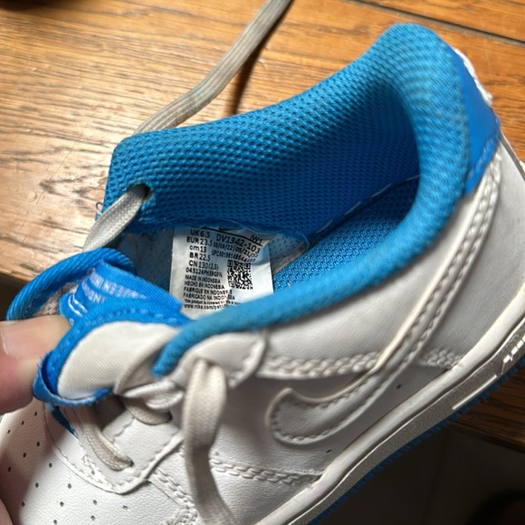 Nike Air Force 1 size 6.5 toddler - Picture 8 of 9